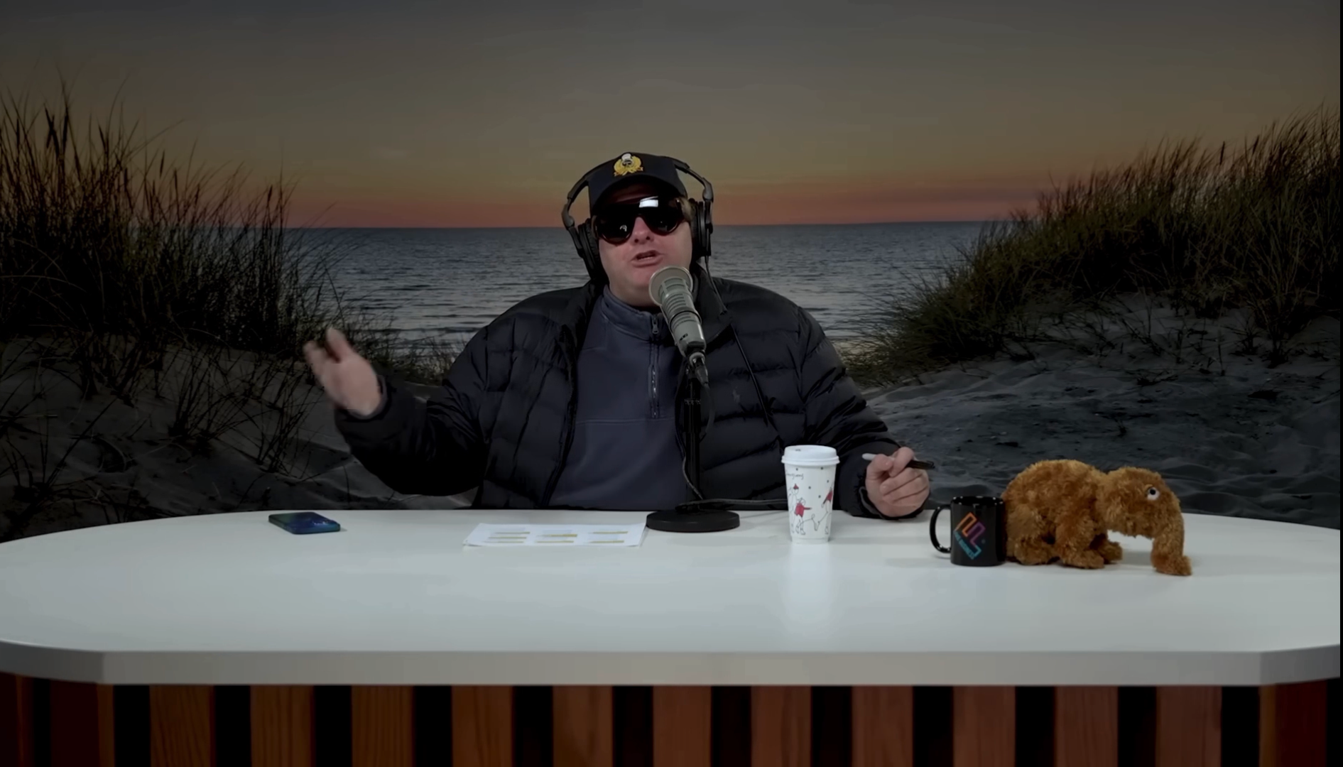 Podcaster Tim Dillon: “I don't know” about a regime change war in Venezuela