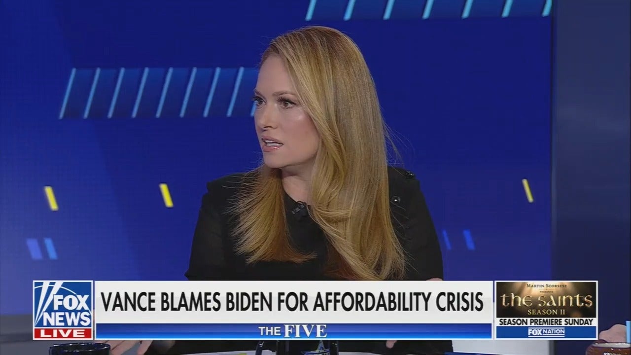 Fox News host criticizes Donald Trump’s attempt to pin the struggling economy on Joe Biden
